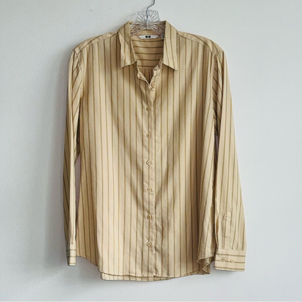 Uniqlo Collared Button Down Rayon Blend Striped Shirt Size Small Yellow/Beige